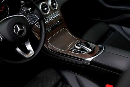 Mercedes-Benz GLC 250 4MATIC 211PK Premium Plus 9G-Tronic Aut.*Perfect O