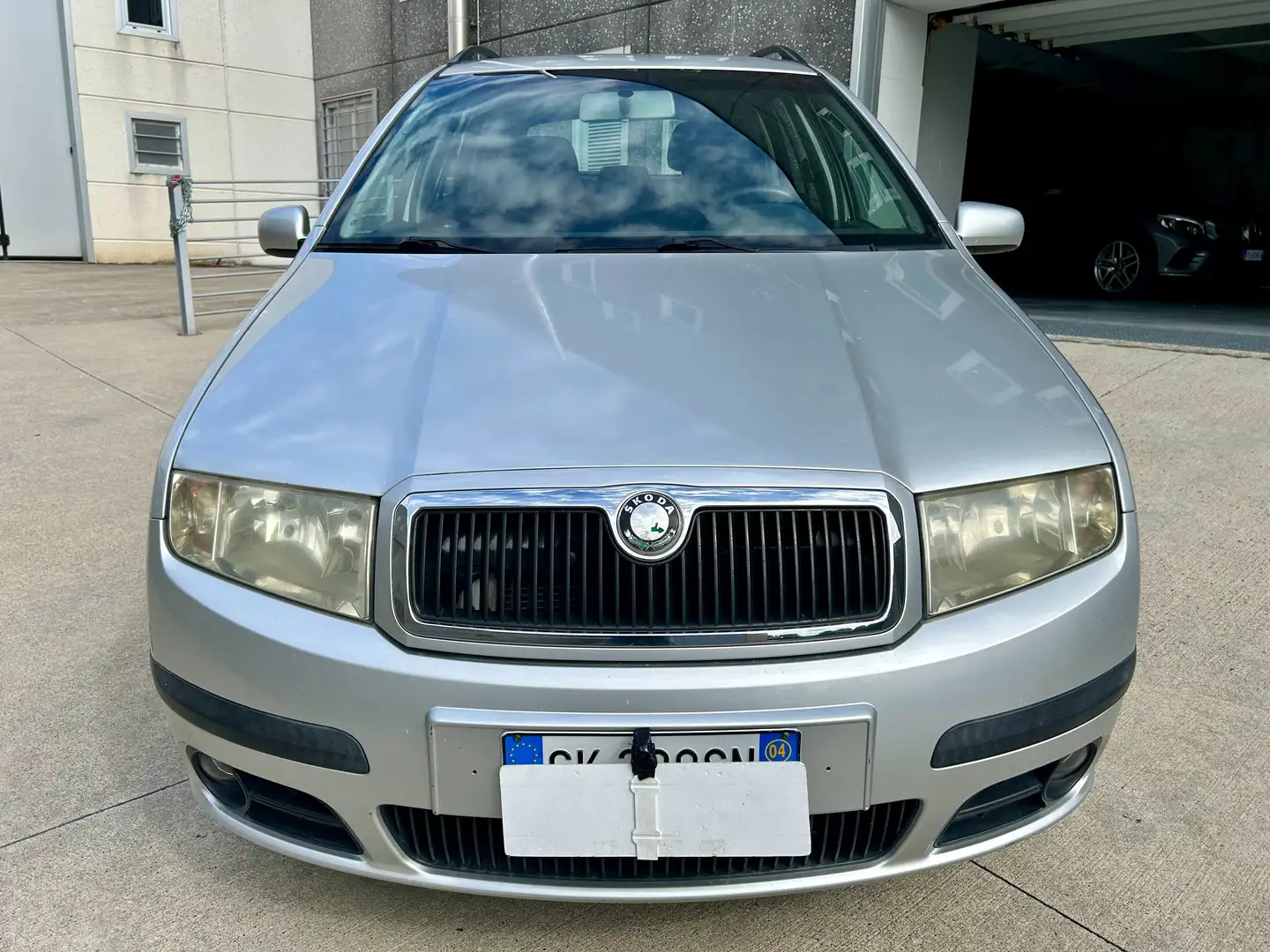 Skoda Fabia 5p 1.4 16v Elegance 75cv - AUTO PERFETTA!!!! Plateado - 2