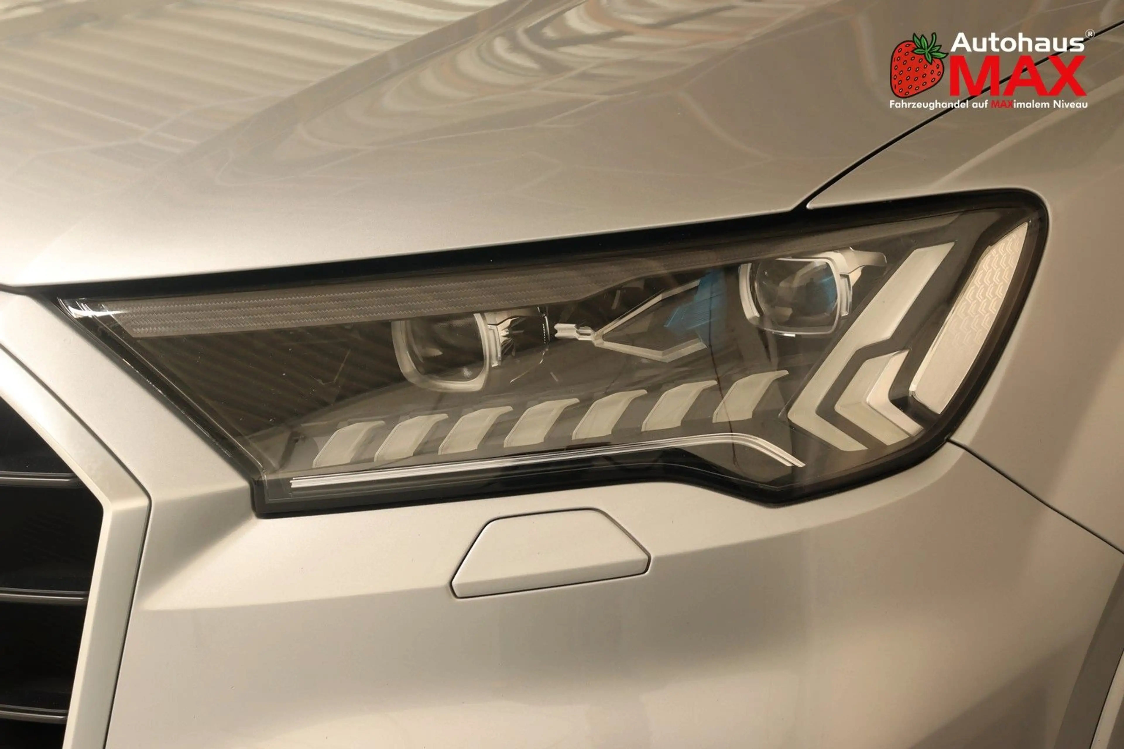 Audi SQ7 4.0 TFSI quattro Vollausstattung~Scheckheft — photo 11