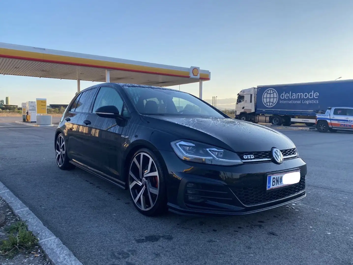 Volkswagen Golf GTD 2,0 TDI DSG - 2