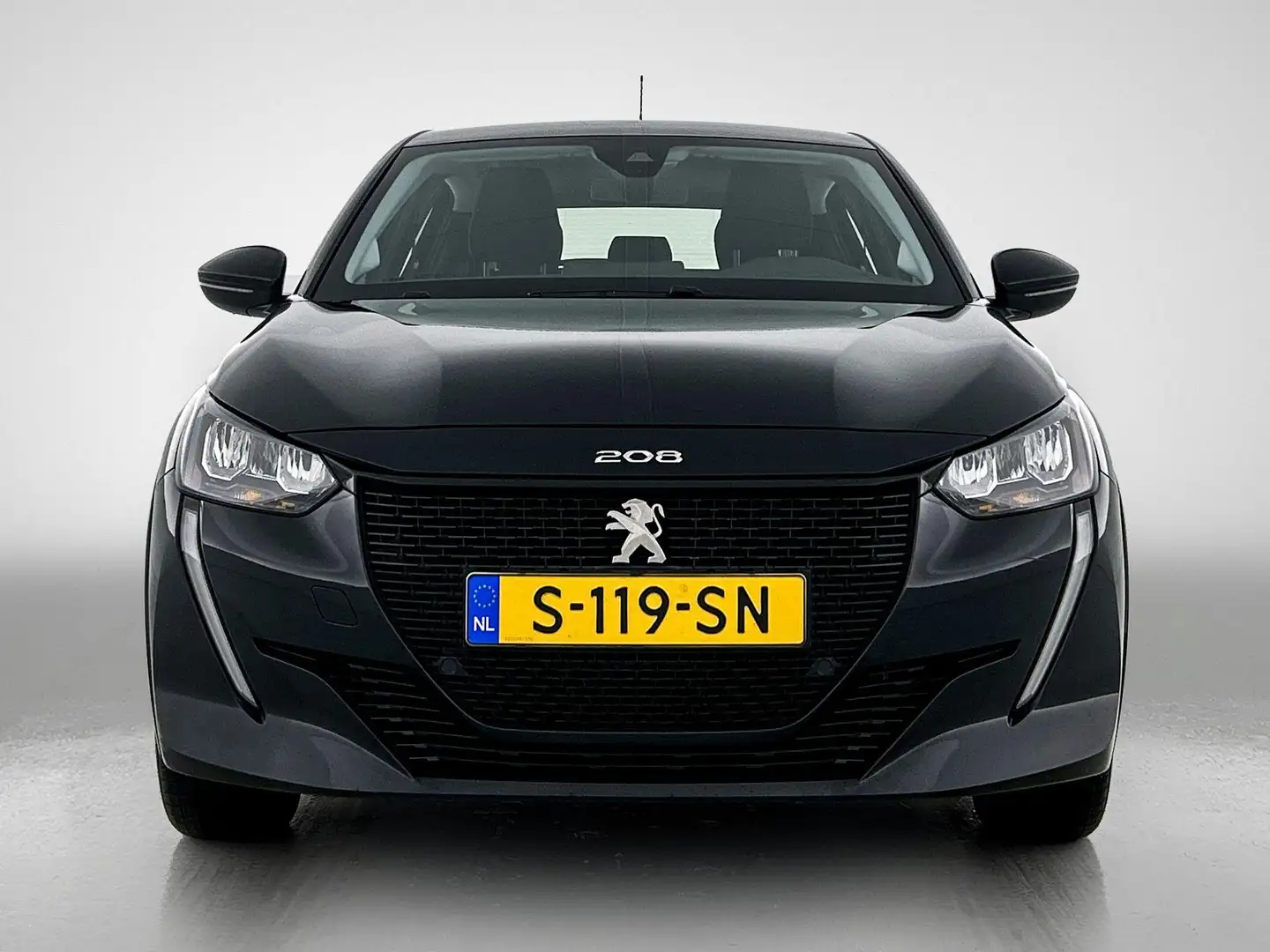 Peugeot e-208 Active Pack 50kWh 136pk Automaat | 1ste eigenaar | Noir - 2