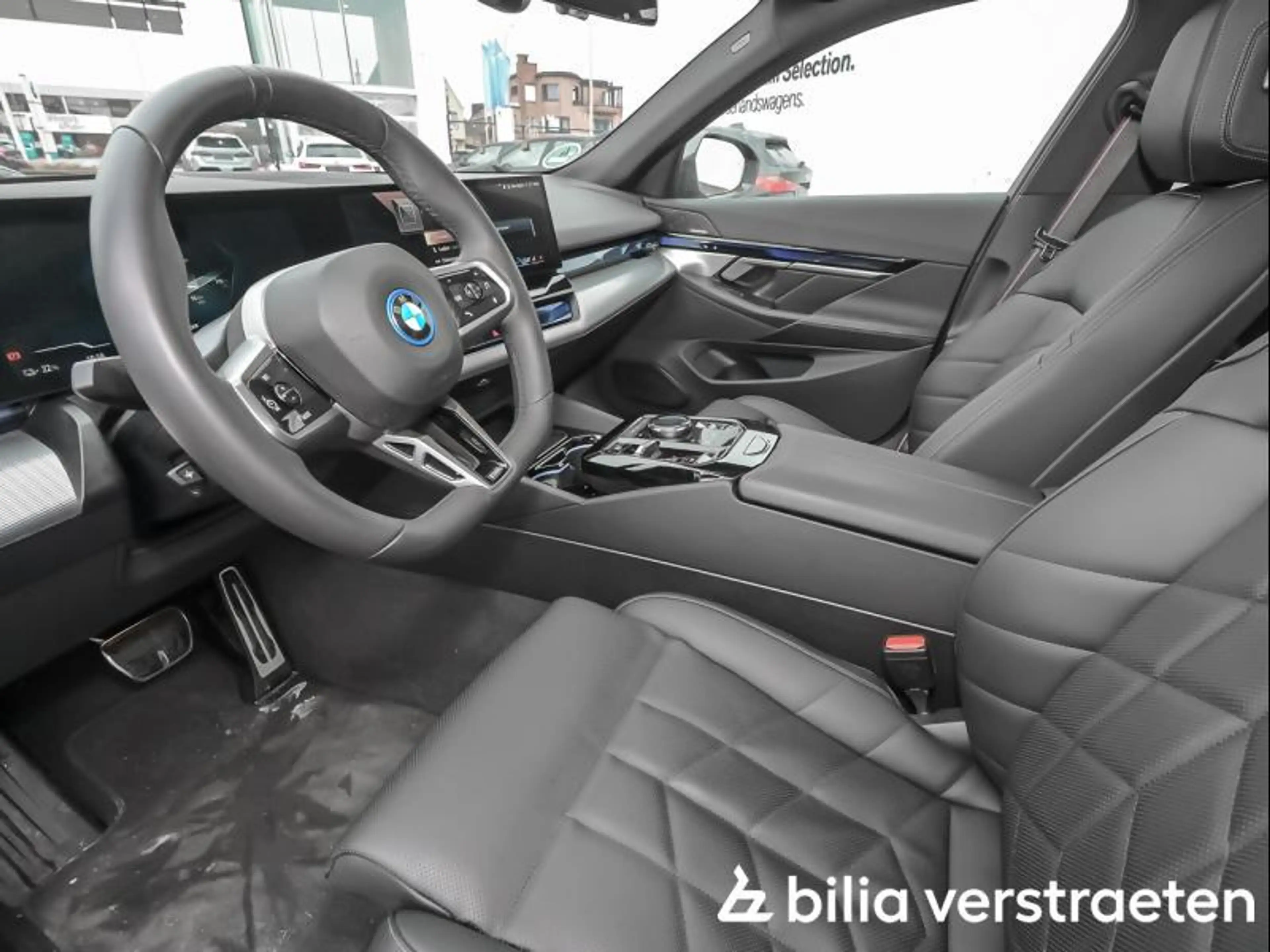 BMW i5 eDrive40 Touring MSportPro - Pano - DASP - 360 — photo 5