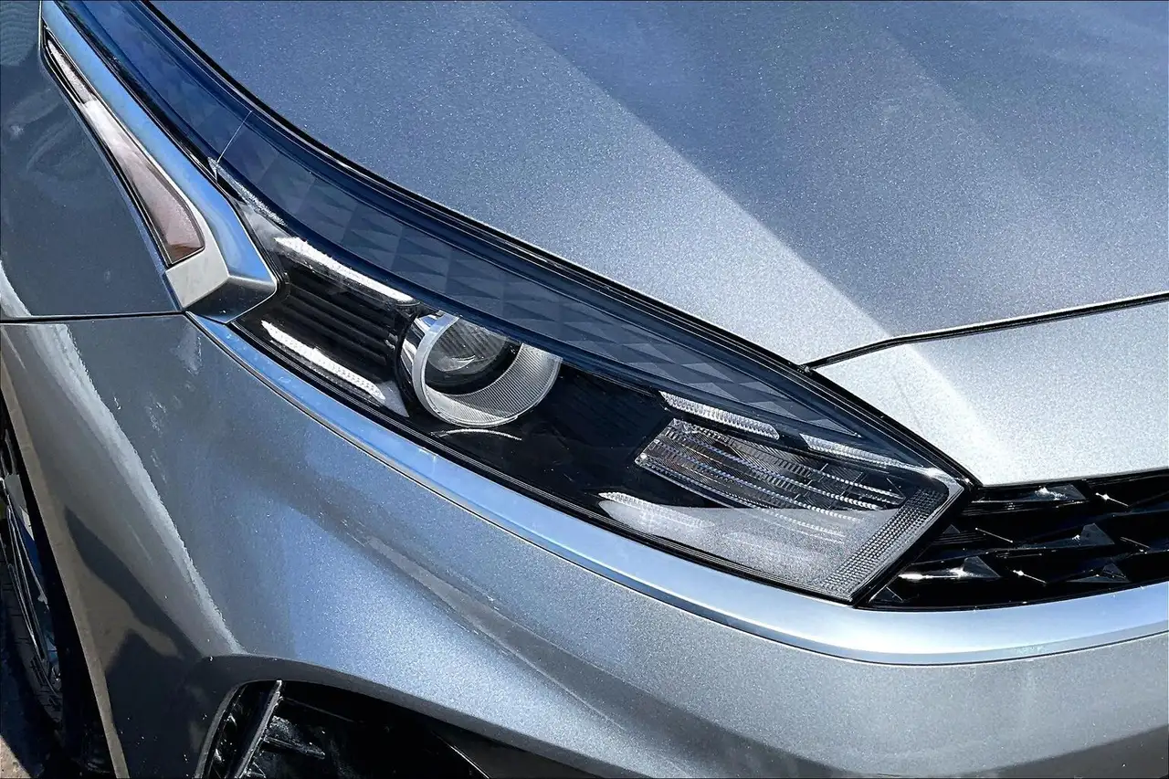 Kia Forte снимка Kia Forte