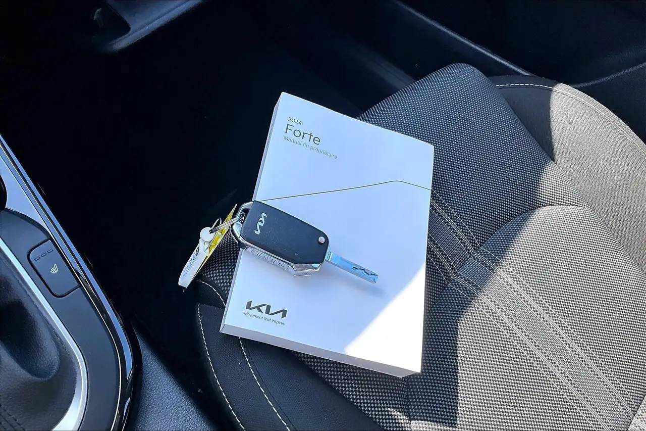 Kia Forte снимка Kia Forte
