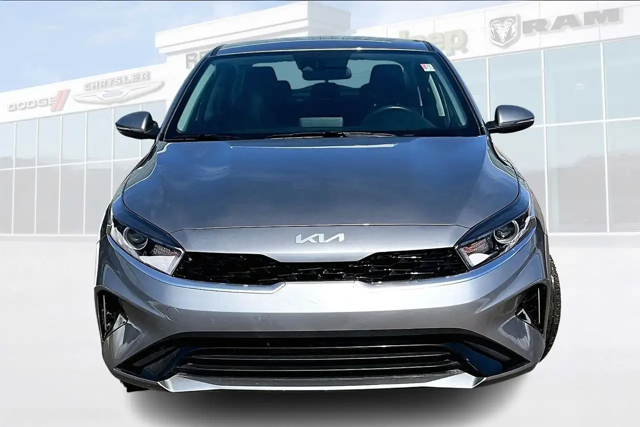 Kia Forte снимка Kia Forte