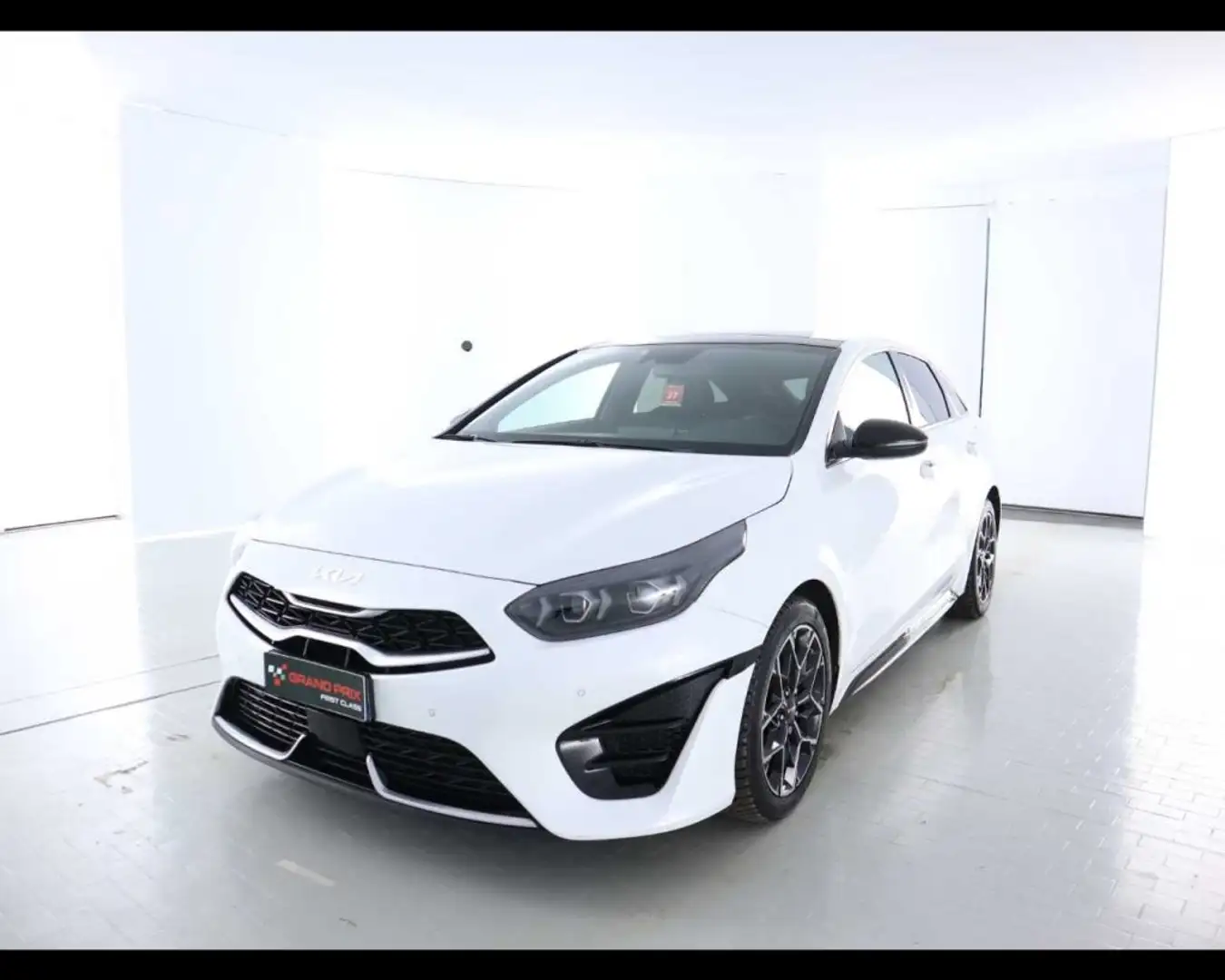 Kia Proceed 1.5 T-GDI MHEV DCT GT Line Bianco - 2