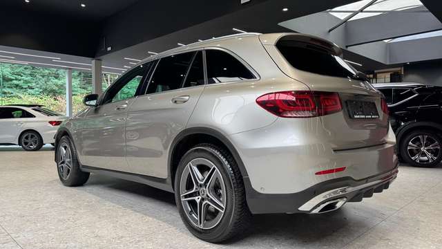 Mercedes-Benz GLC 200 — photo 6