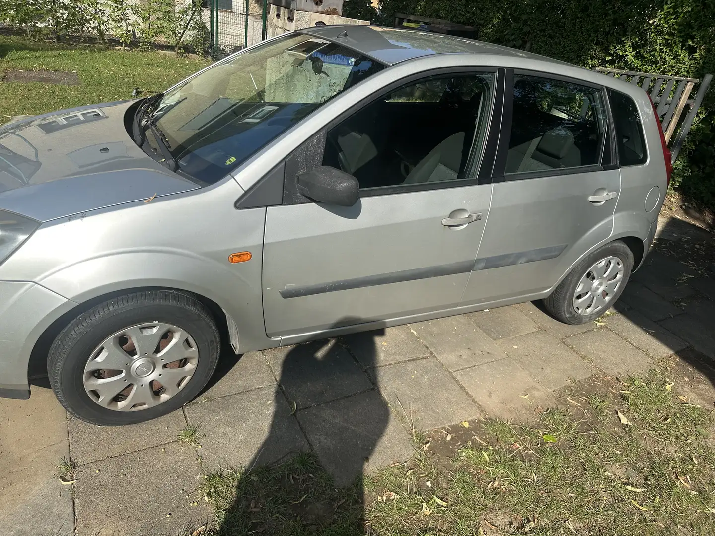 Ford Fiesta 1.3 Fun X - 2