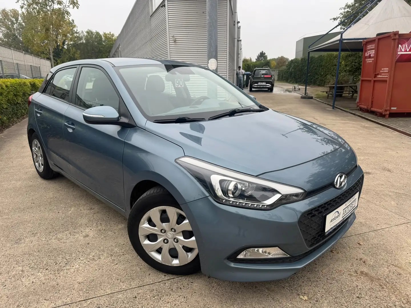 Hyundai i20 i20 1.4 Automatik pop Bleu - 1