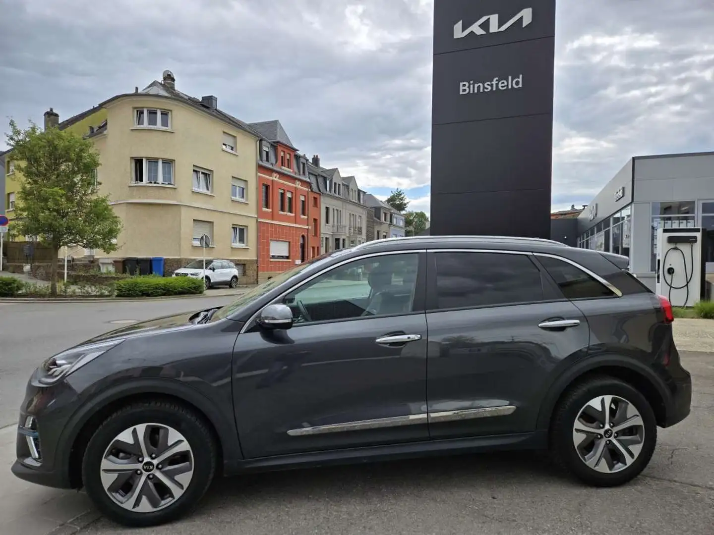 Kia e-Niro More 64 kWh Gris - 2