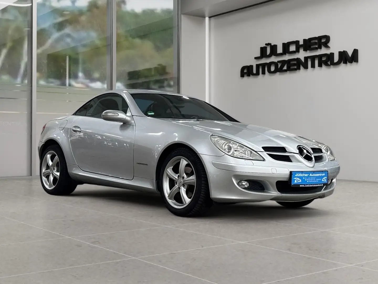 Mercedes-Benz SLK 200 Kompressor Roadster Automatik Silber - 1
