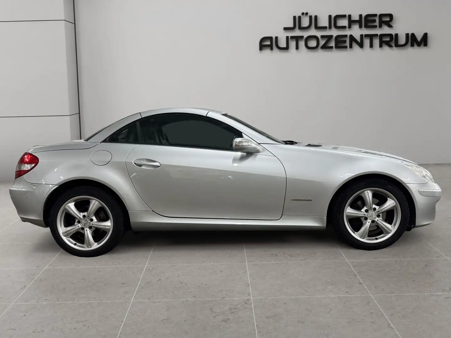 Mercedes-Benz SLK 200 Kompressor Roadster Automatik Silber - 2