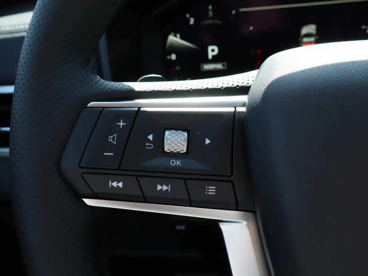 Mitsubishi Outlander photo Mitsubishi Outlander