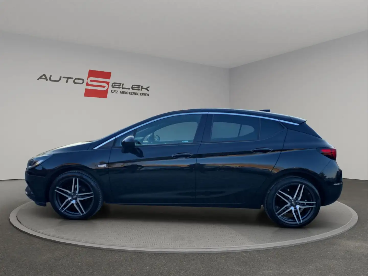 Opel Astra K Dynamic+LED+NAVI+TEMPOMAT+SPURASISTENT Schwarz - 2