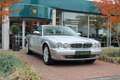 Jaguar XJ 4.2 V8 Sovereign LWB - thumbnail 25
