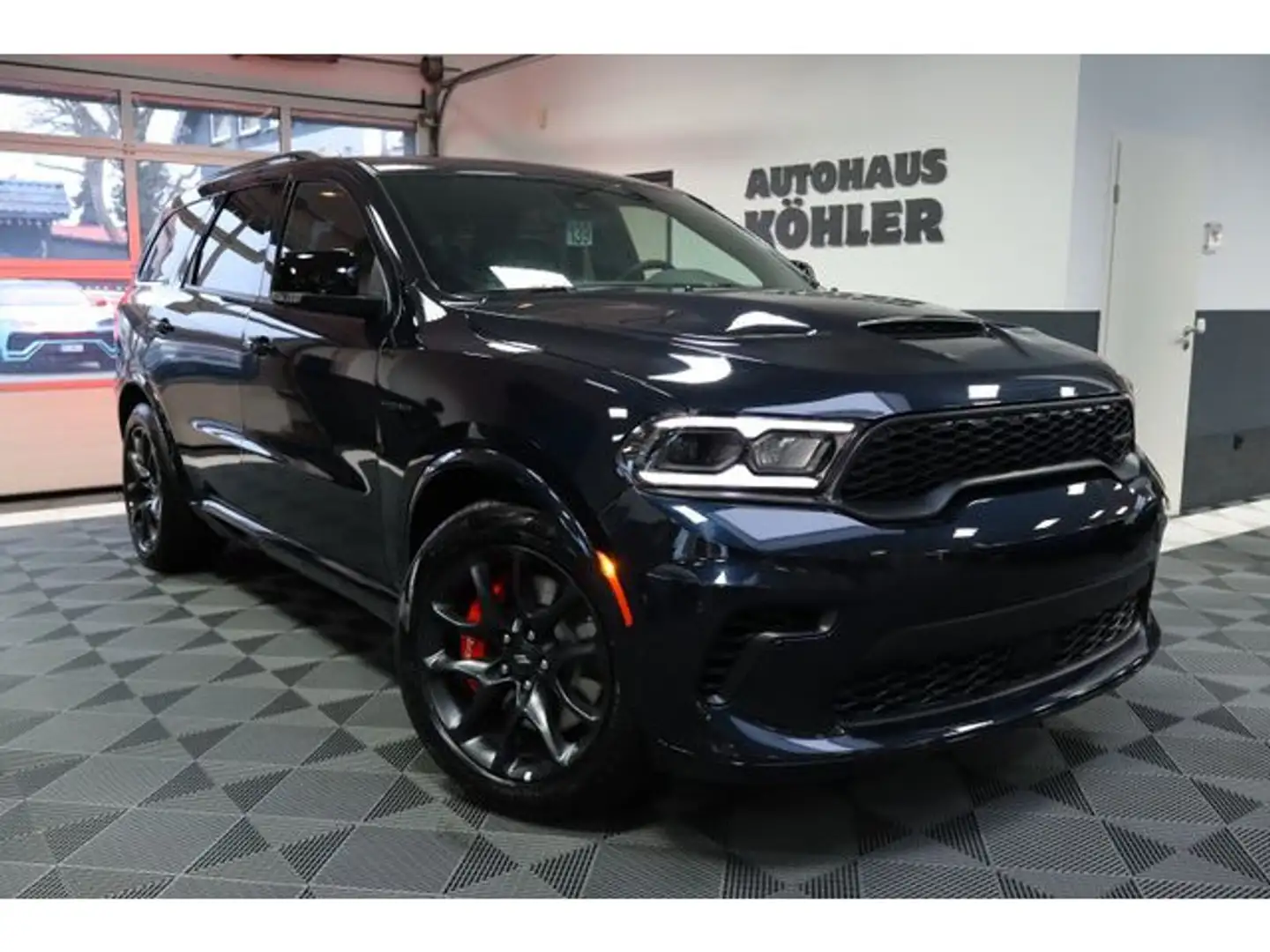 Dodge Durango 5,7 R/T,SRT Package,7-Sitzer,Voll!!! Modrá - 2