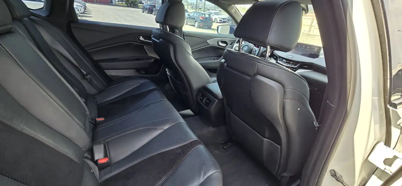 Acura TLX снимка Acura TLX
