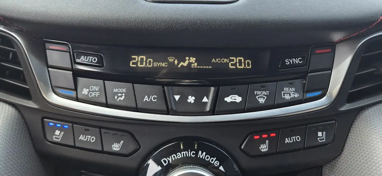 Acura TLX снимка Acura TLX