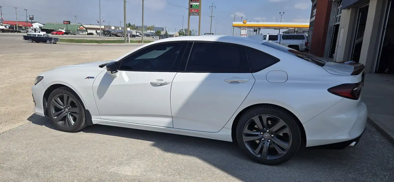 Acura TLX снимка Acura TLX