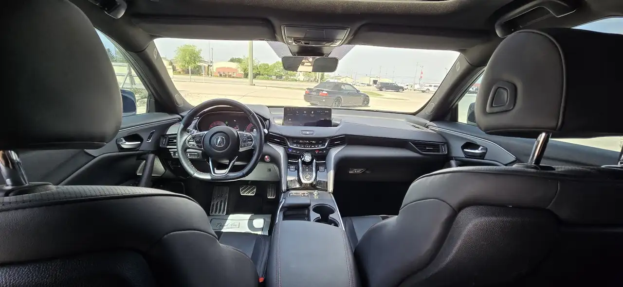 Acura TLX снимка Acura TLX