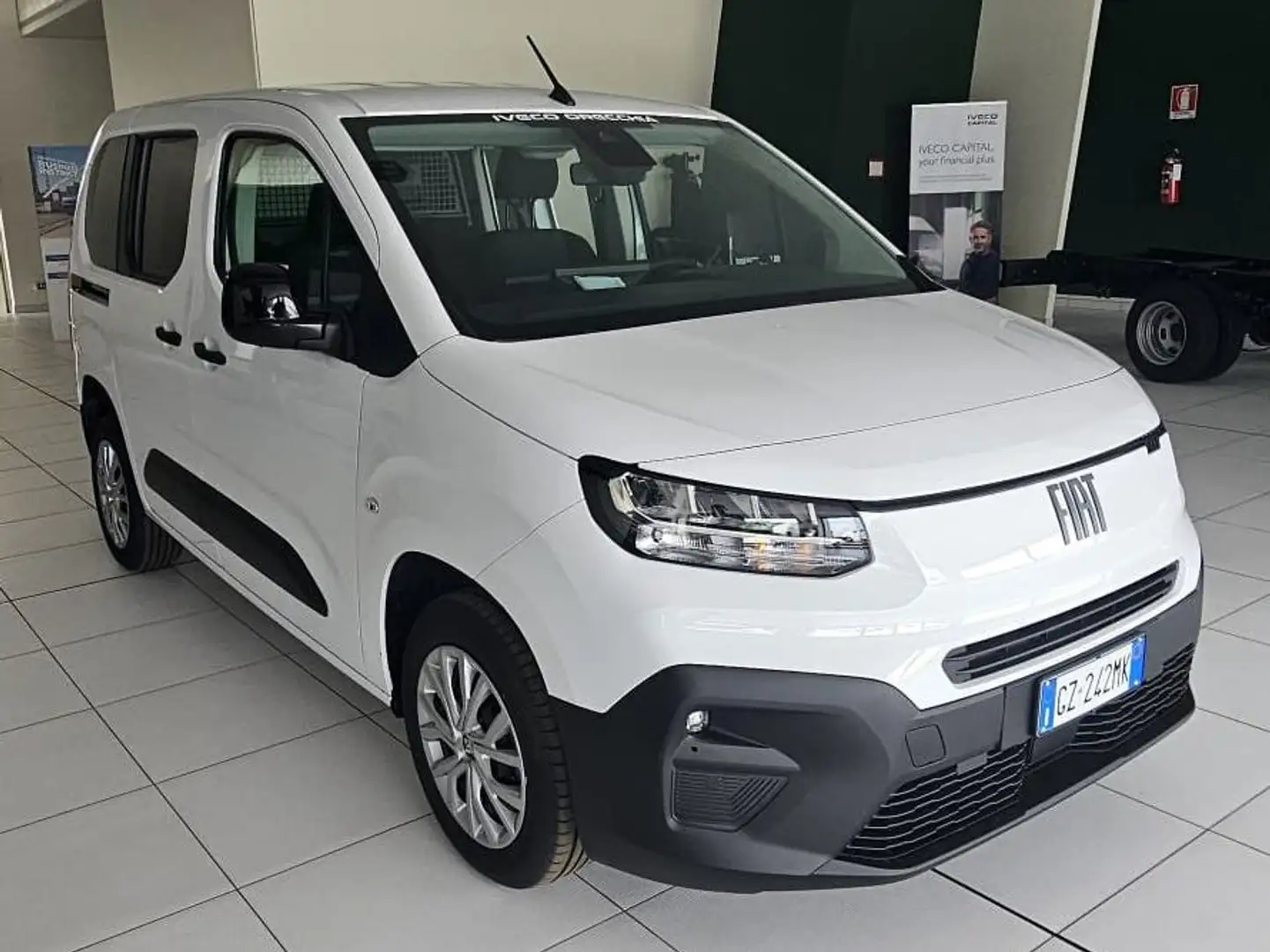 Fiat Doblo 5 posti autocarro Blanco - 1