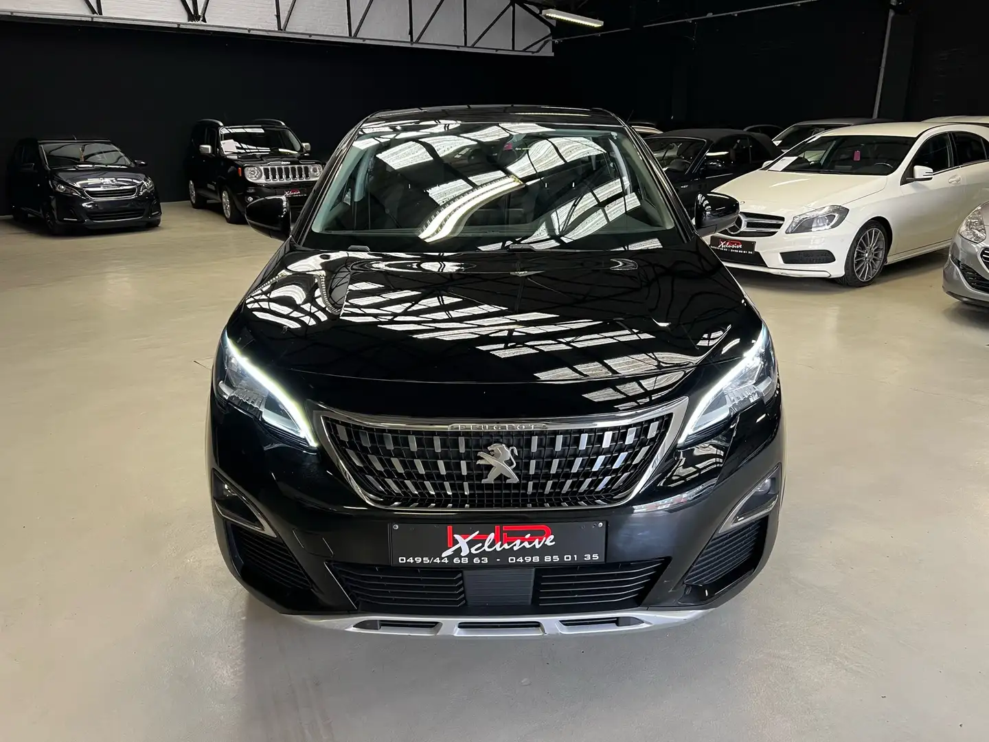 Peugeot 3008 1.6 BlueHDi Allure *GPS*CAPTEURS*LED*GARANT 2 ANS* Schwarz - 2