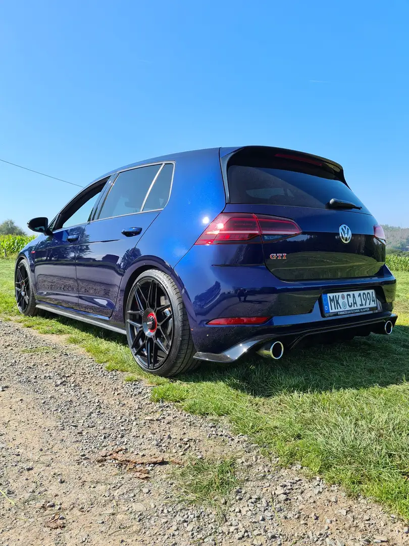 Volkswagen Golf GTI (BlueMotion Technology) Performance Blau - 2