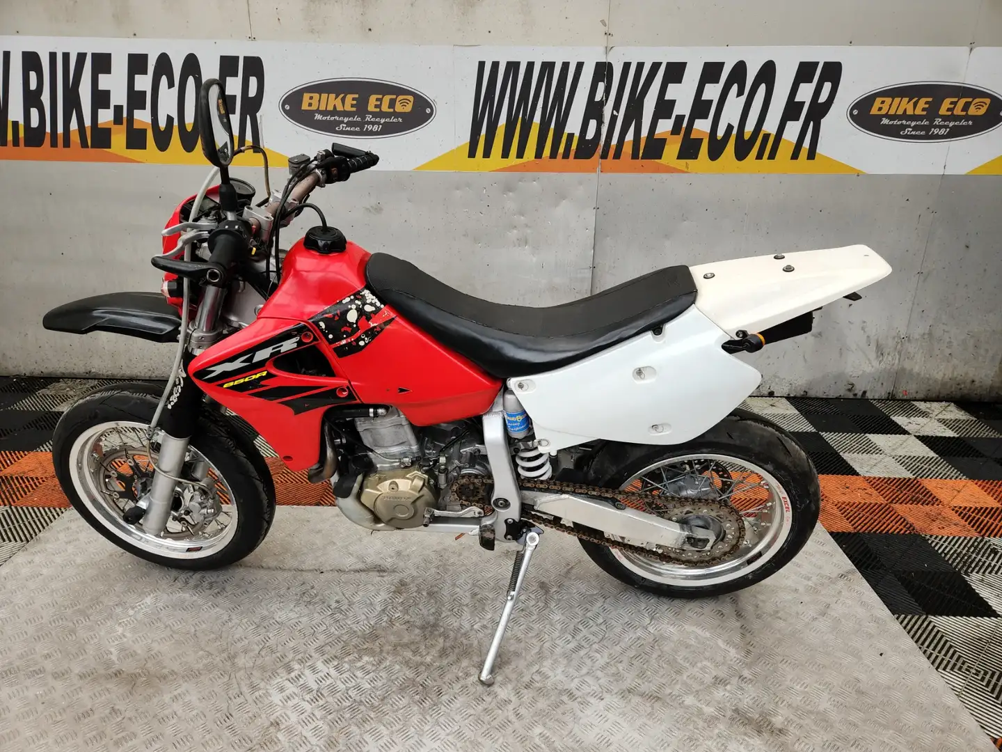 Honda XR 650 Blanco - 2