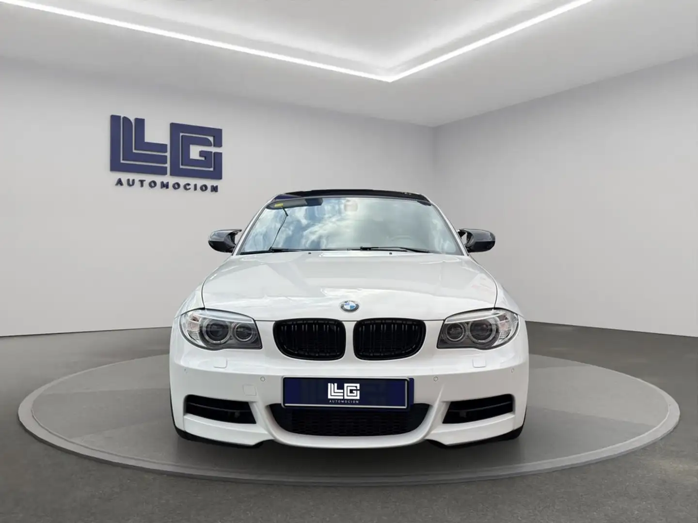 BMW 116 135i Blanco - 2