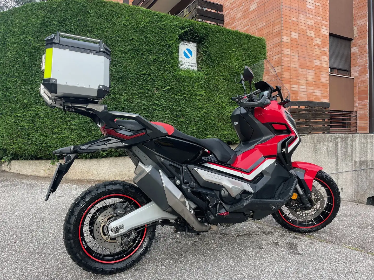 Honda X-ADV Rosso - 2