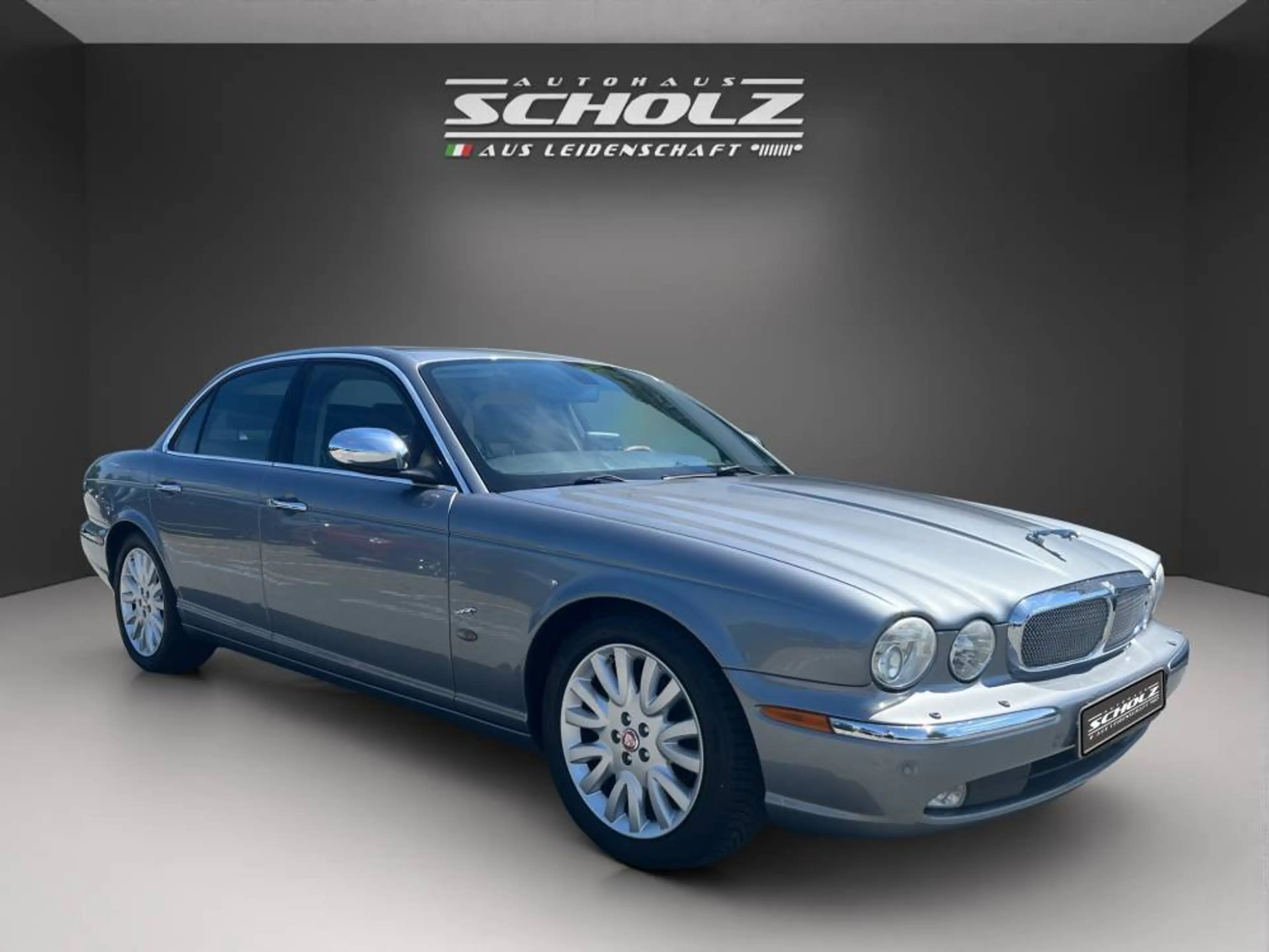 Jaguar XJ JAGUAR — photo 3