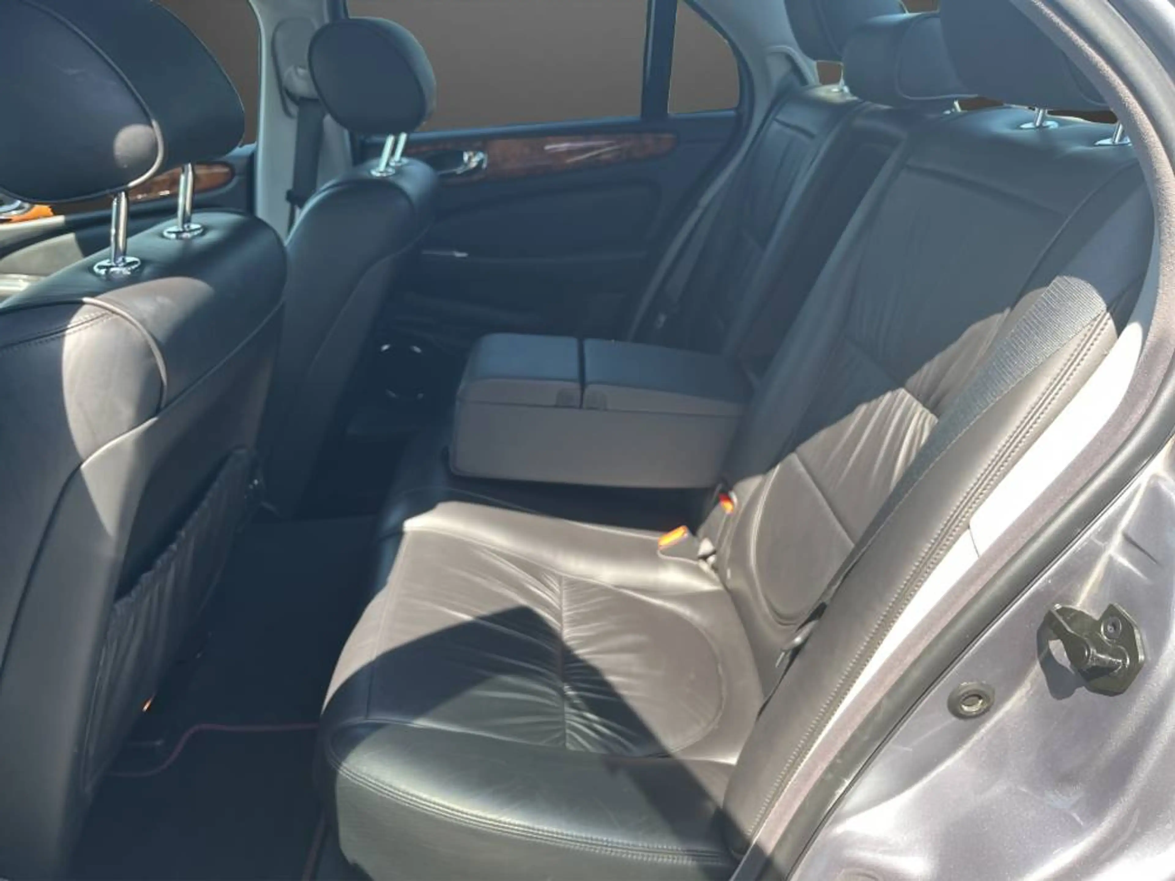 Jaguar XJ JAGUAR — photo 12