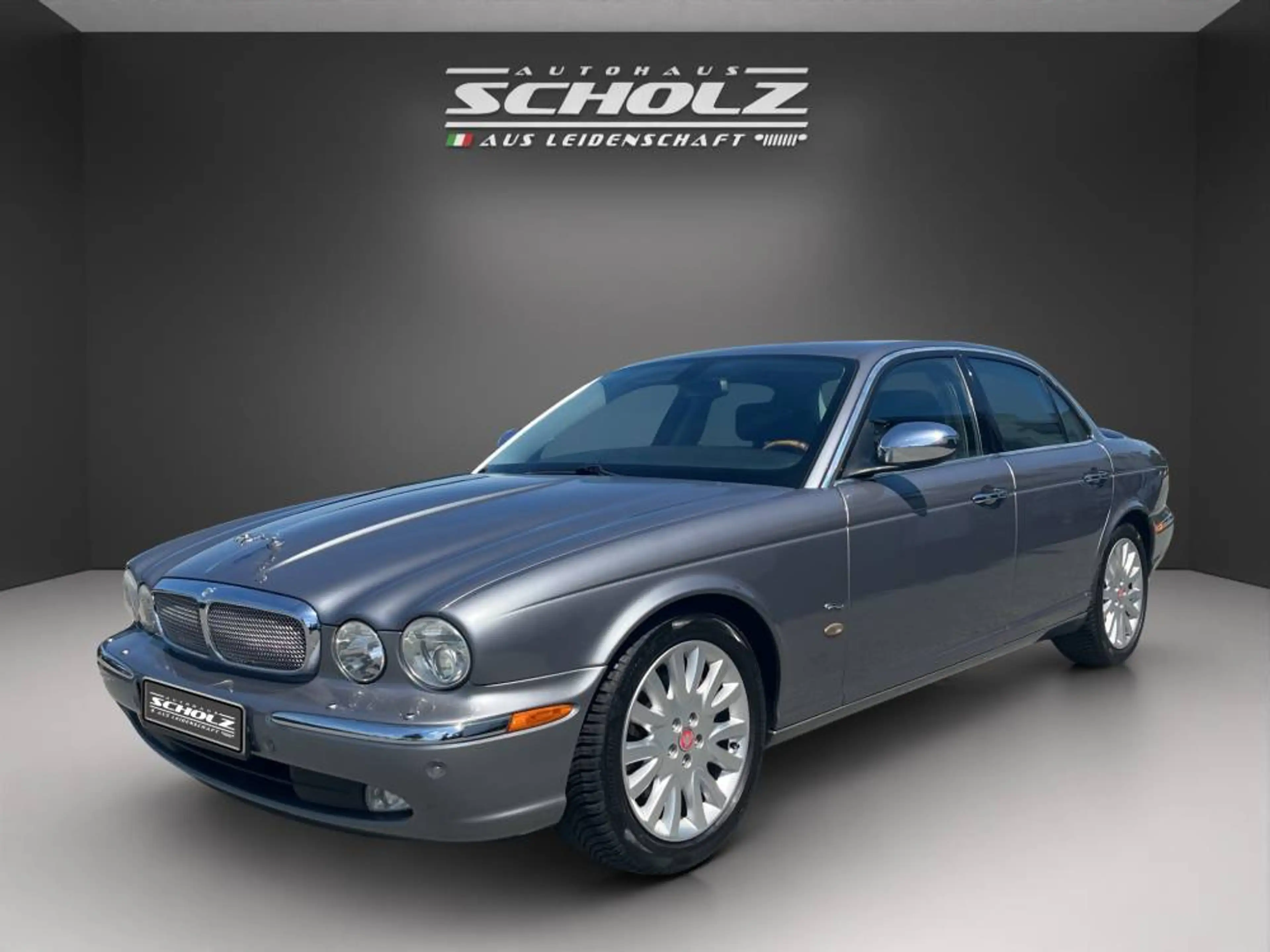 Jaguar XJ JAGUAR
