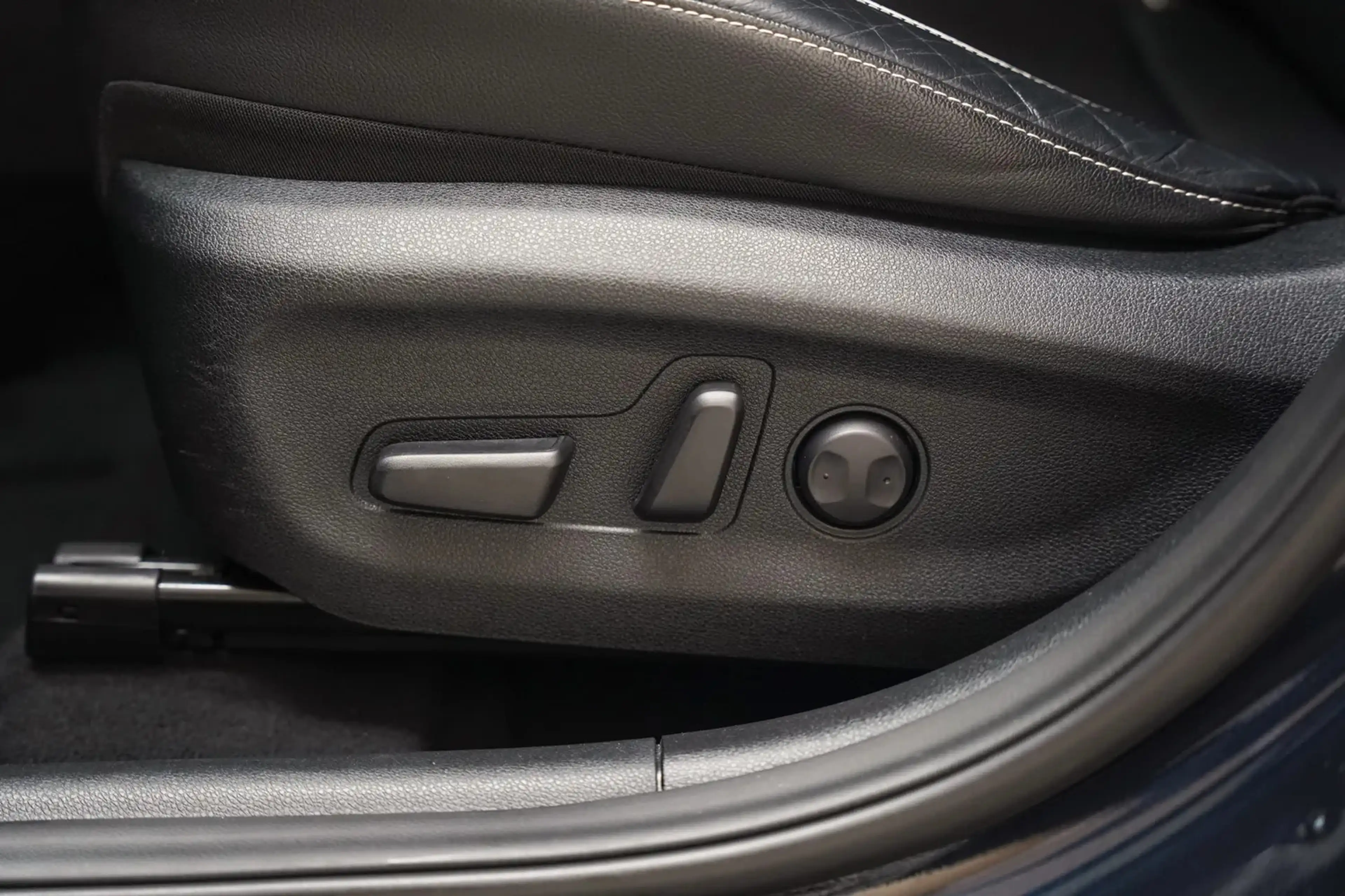 Kia e-Niro ExecutiveLine 64 kWh [ Navi Apple/Android Adapt. C — photo 11