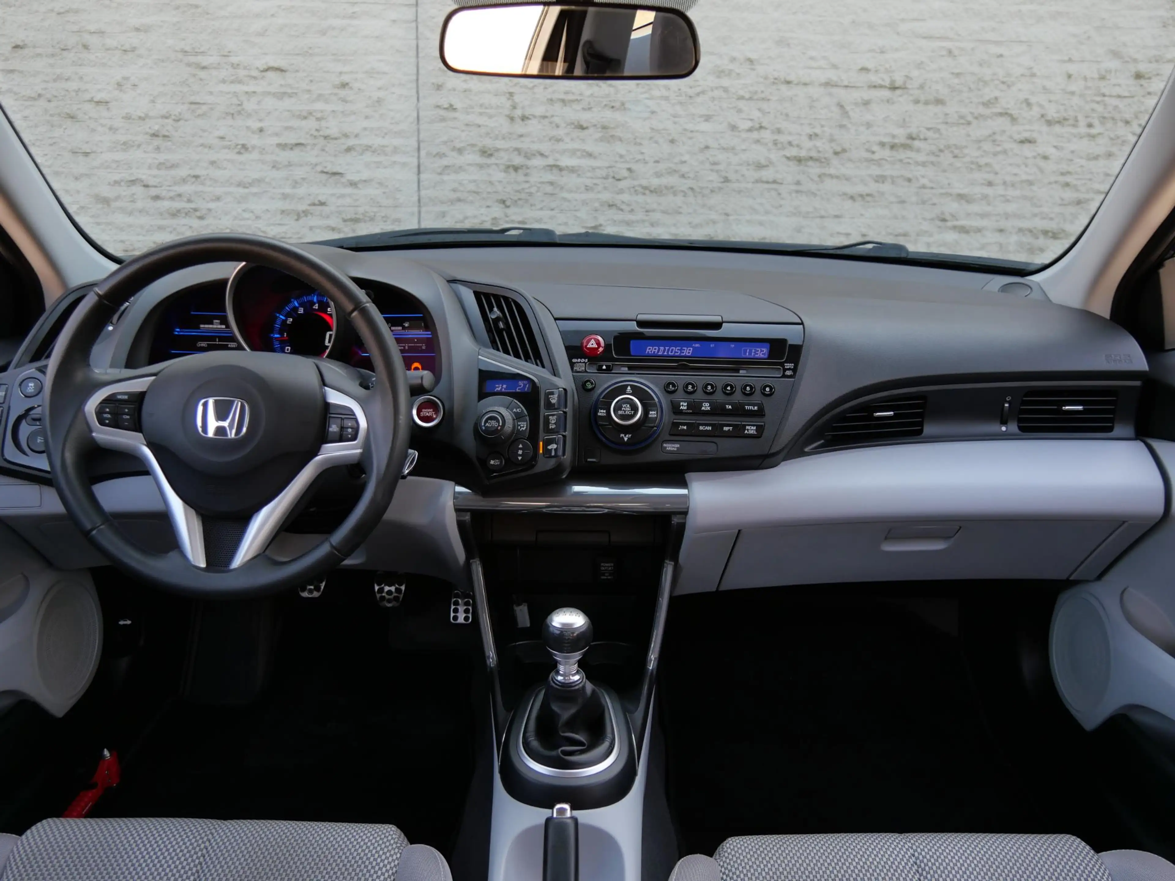 Honda CR-Z 1.5 HYBRID SPORT/ ORIGINEEL NL-AUTO VAN 1STE EIGEN — photo 4