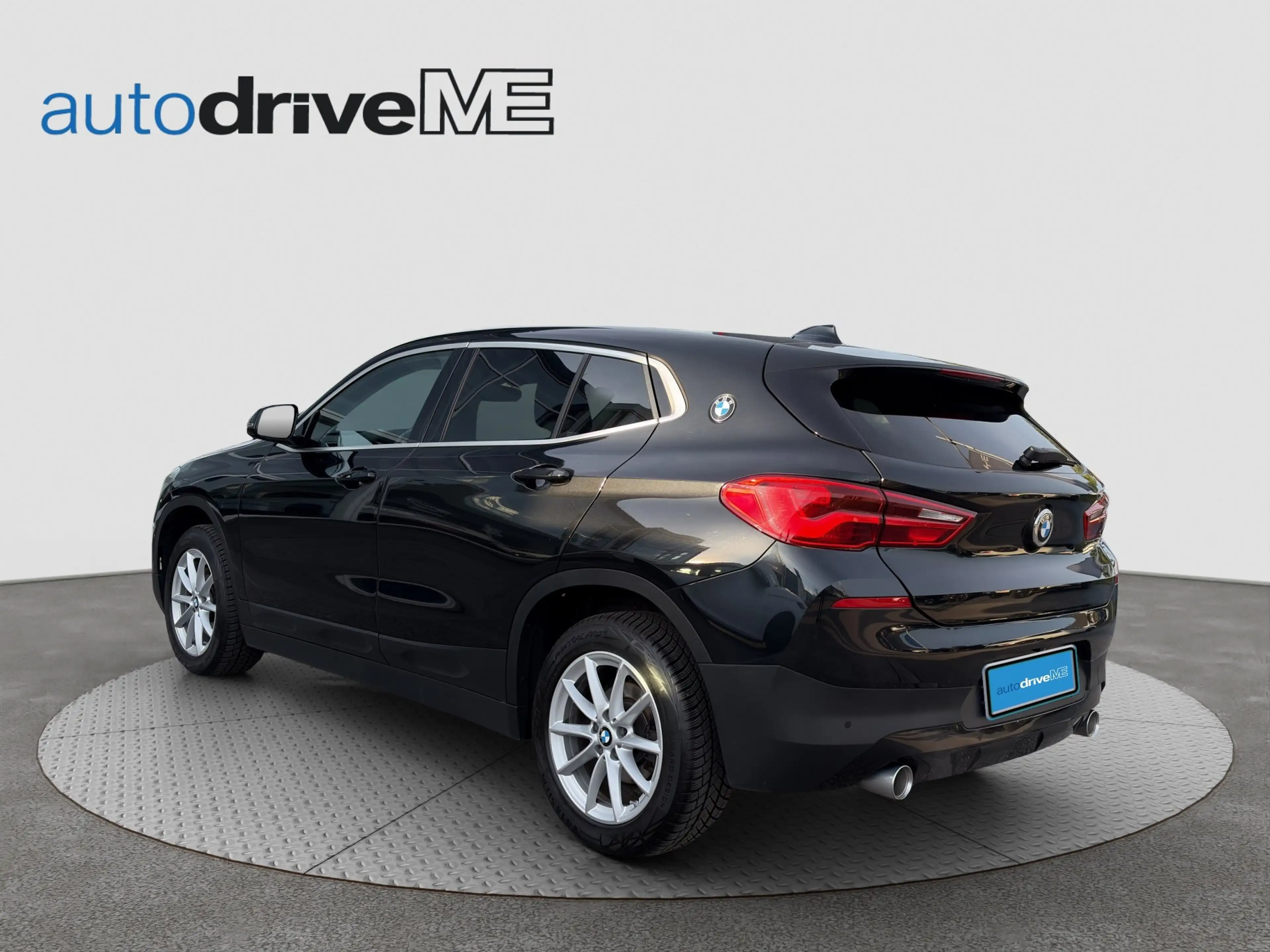 BMW X2 sDrive 18d Advantage — photo 3