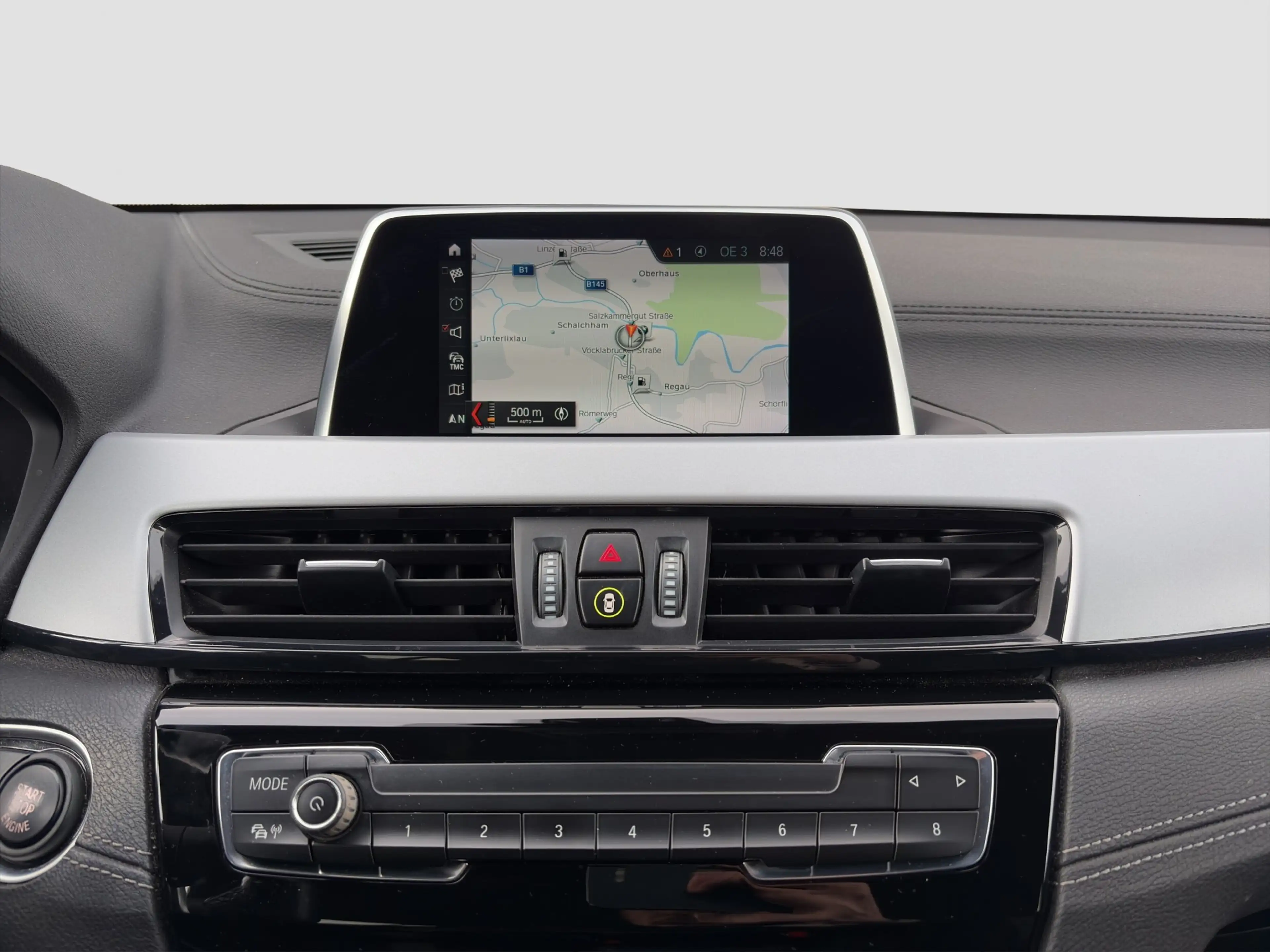 BMW X2 sDrive 18d Advantage — photo 14