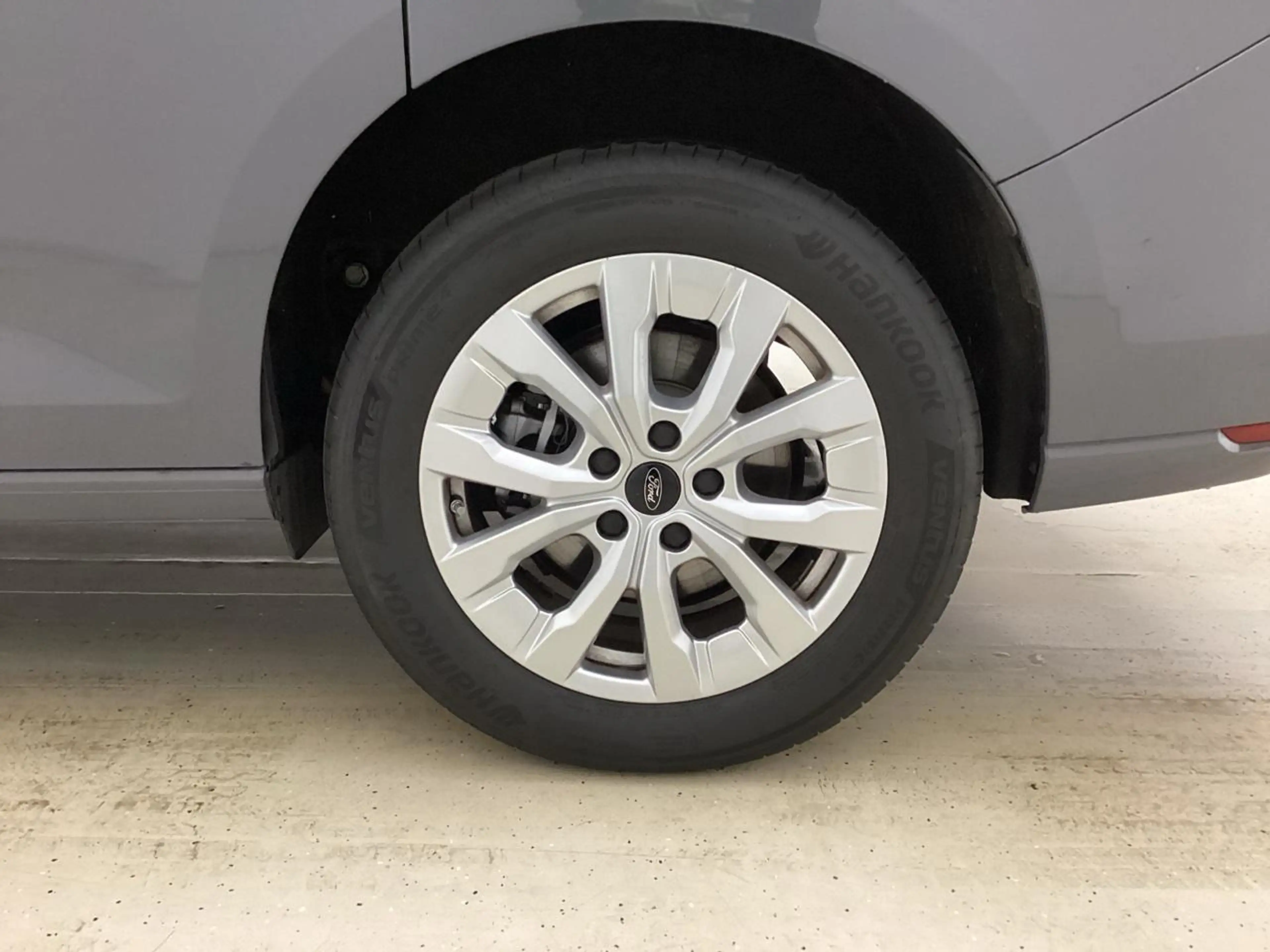 Ford Tourneo Connect 1.5 PHEV Titanium AHK+StHZ+ACC — photo 5