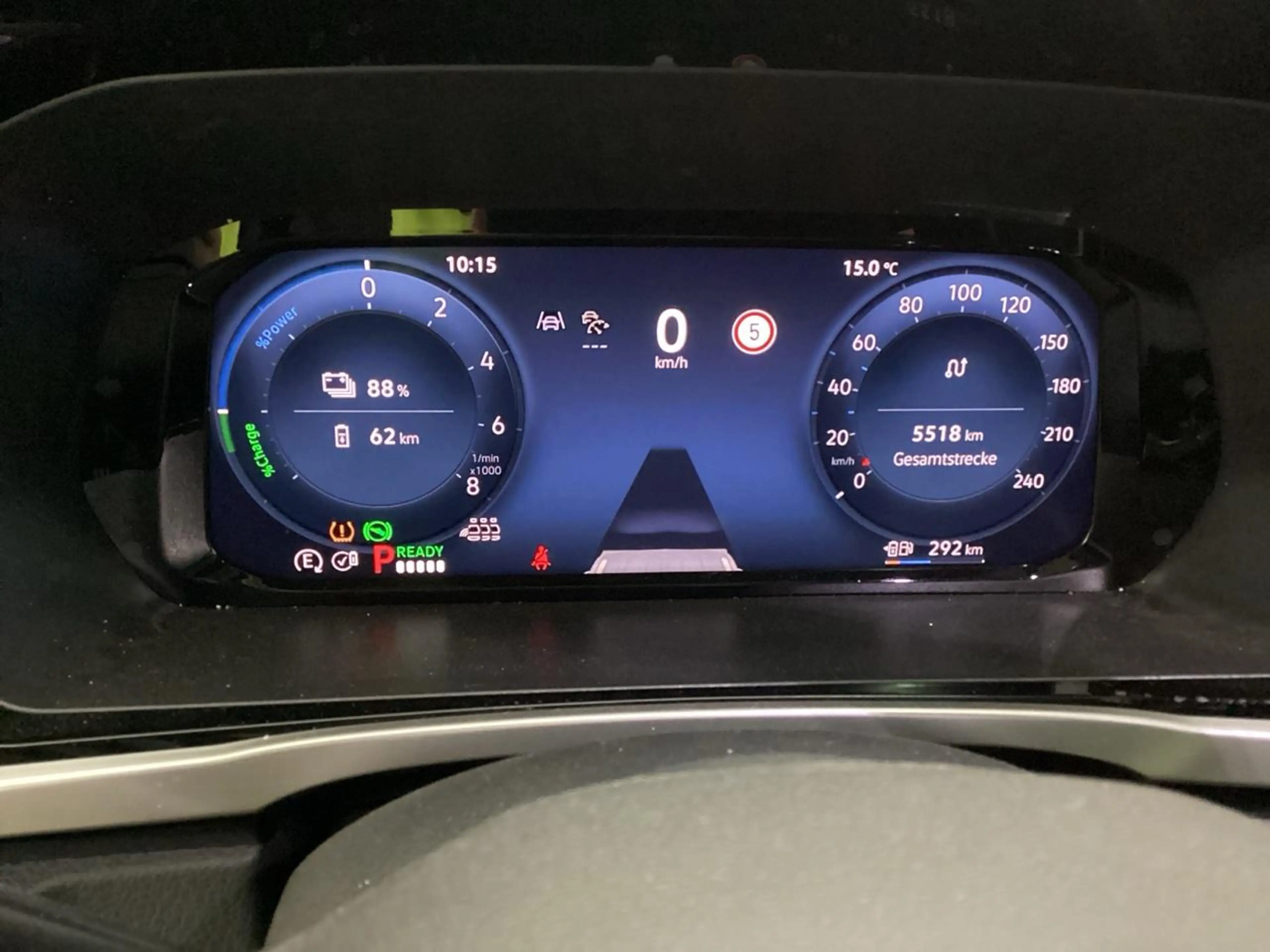 Ford Tourneo Connect 1.5 PHEV Titanium AHK+StHZ+ACC — photo 6