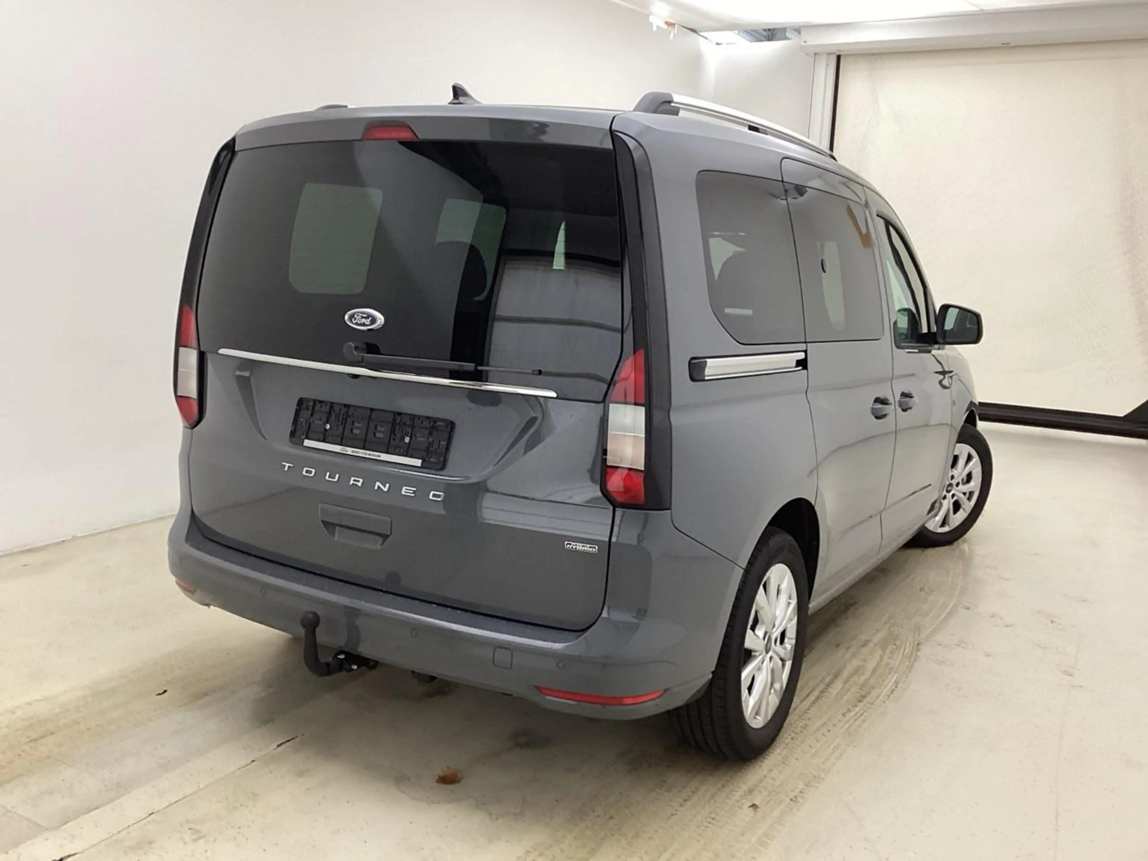 Ford Tourneo Connect 1.5 PHEV Titanium AHK+StHZ+ACC — photo 3