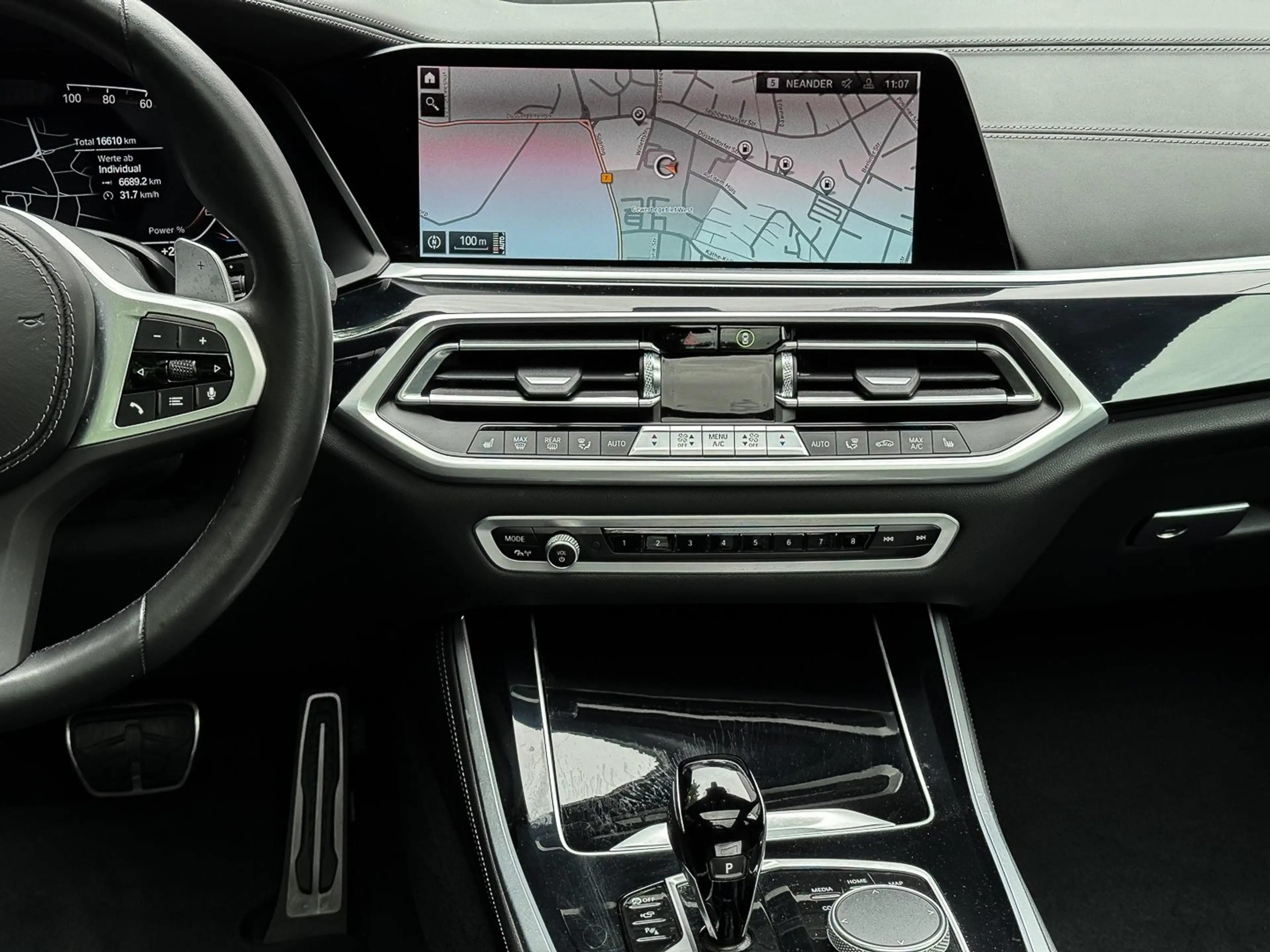 BMW X5 xDrive30d DA PROF,PANO,AHK,Integral,PA+ — photo 10