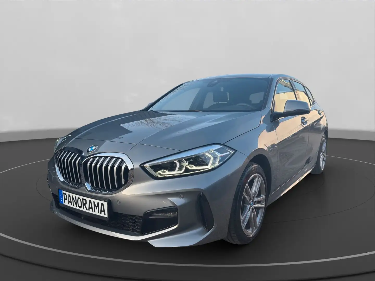 BMW 118 i M Sport Live Co./LED/Navi/PDC/1.Hand Gris - 1