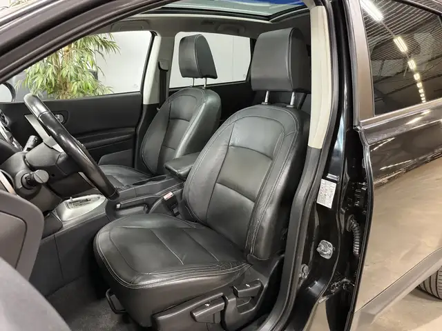 Nissan Qashqai+2 view 11
