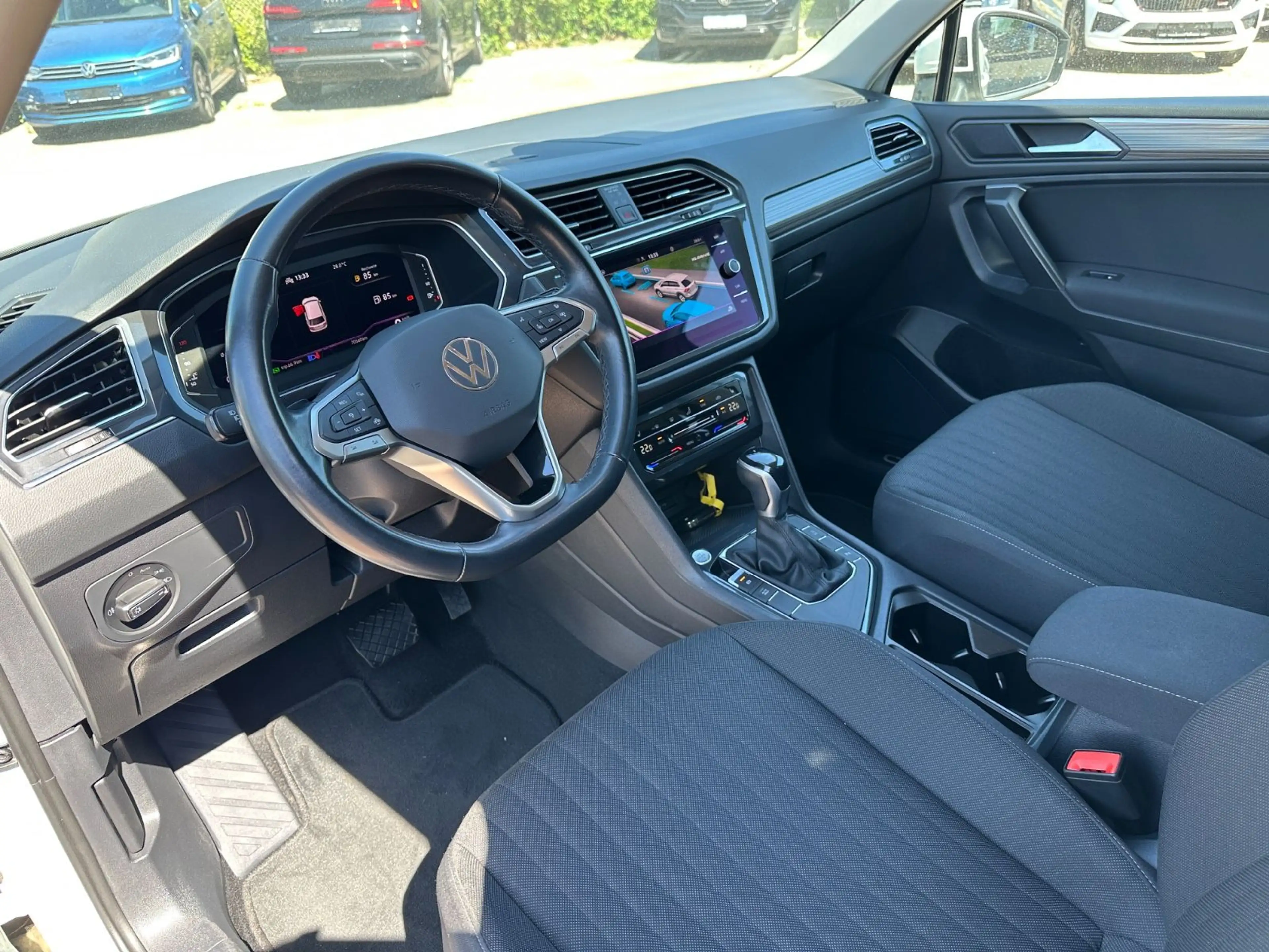 Volkswagen Tiguan Allspace 2.0 TDI DSG Life *ACC*RCAM*KEYLE — photo 11