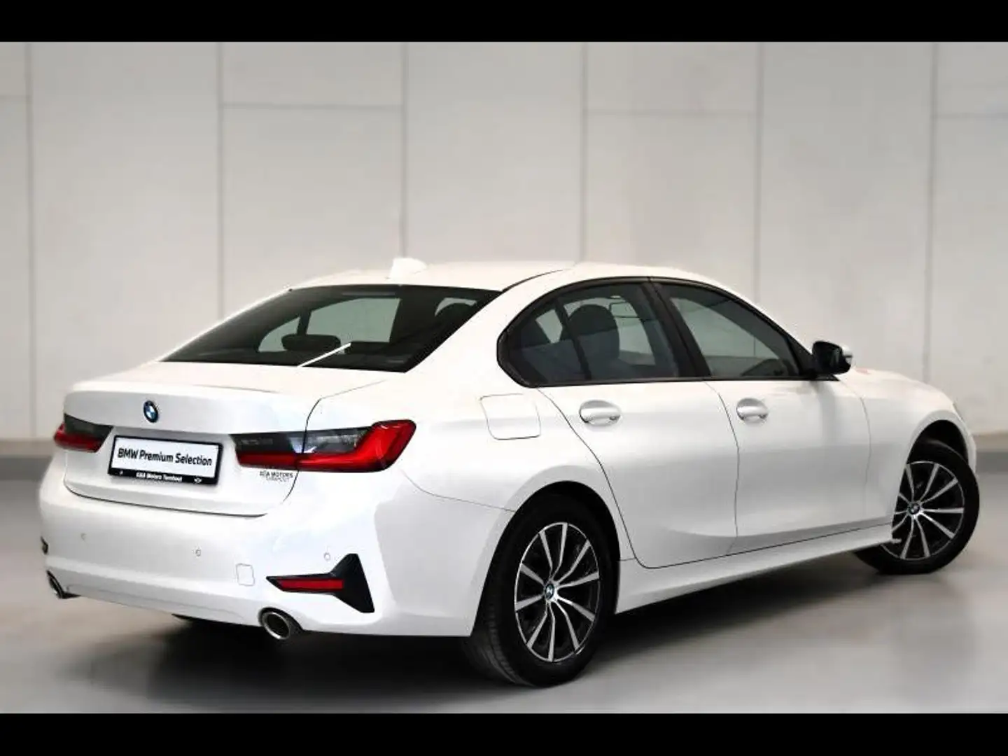 BMW 318 HAMANKARDON DAB SPORTZETELS NA Fehér - 2
