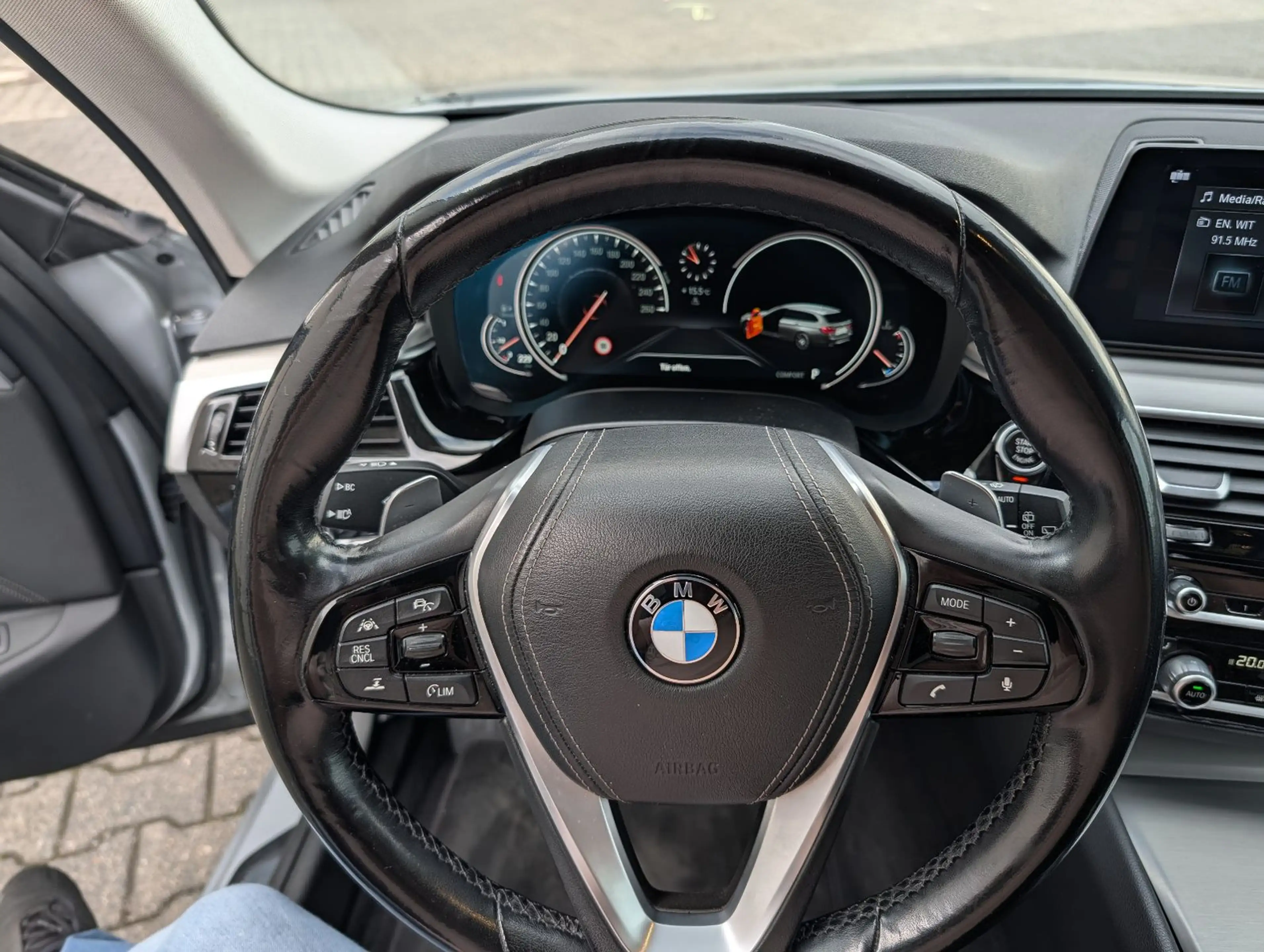 BMW 530 5 Touring 530 d xDrive Sport Line LED Sports — photo 14