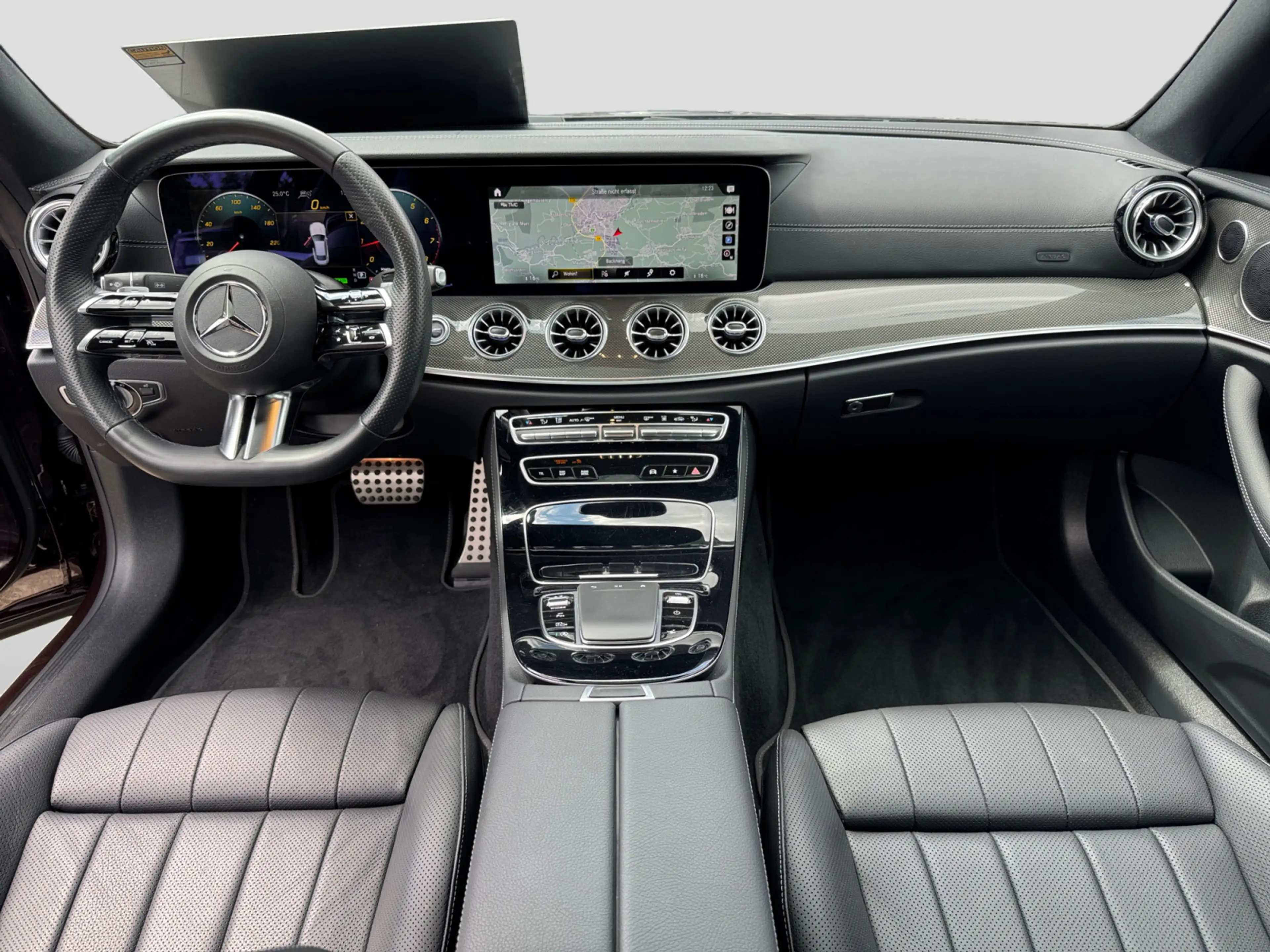 Mercedes-Benz E 450 AMG 4Matic Standh Pano Sitzklima Distronic — photo 6
