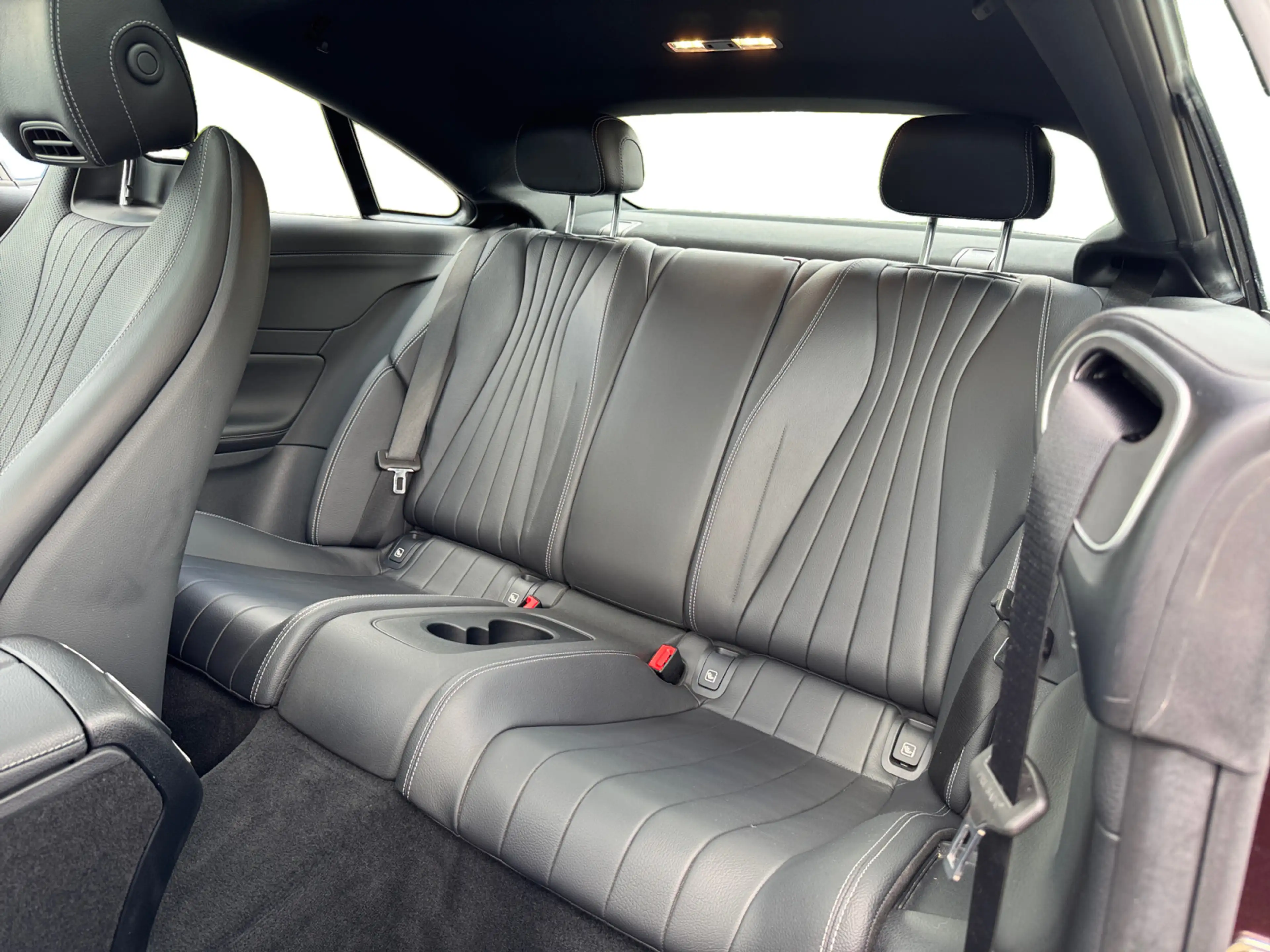 Mercedes-Benz E 450 AMG 4Matic Standh Pano Sitzklima Distronic — photo 11