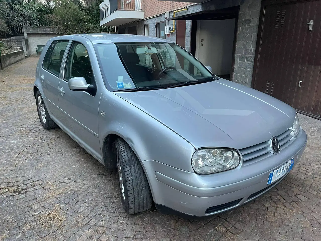 Volkswagen Golf IV 1997 5p 1.6 Comfortline 102cv auto, foto 1