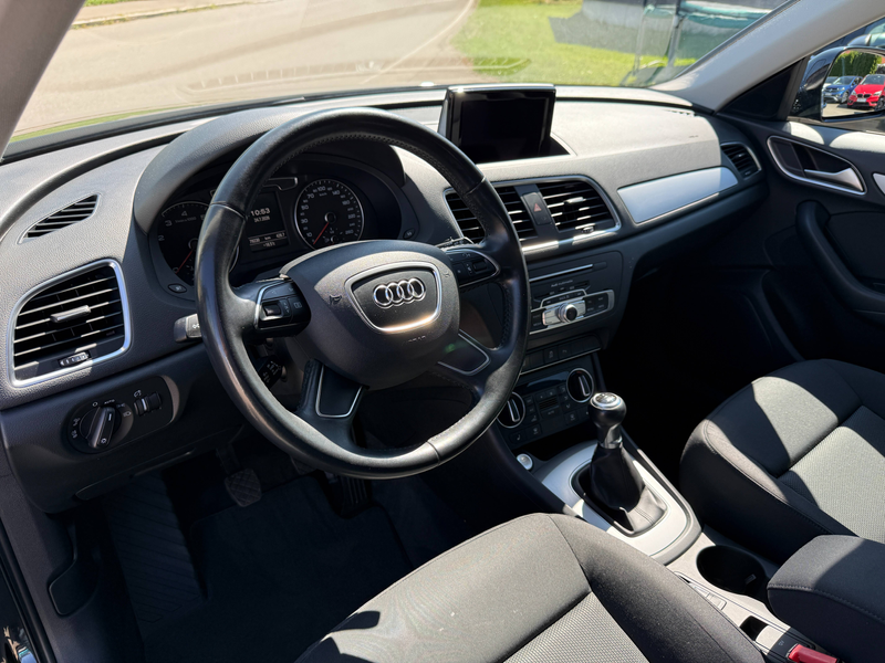 Audi Q3 +Garantie Anhängerku. Navi TÜV+Service NEU — photo 14